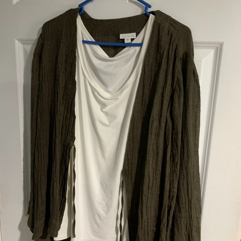 Crimped jacket with a camisole
